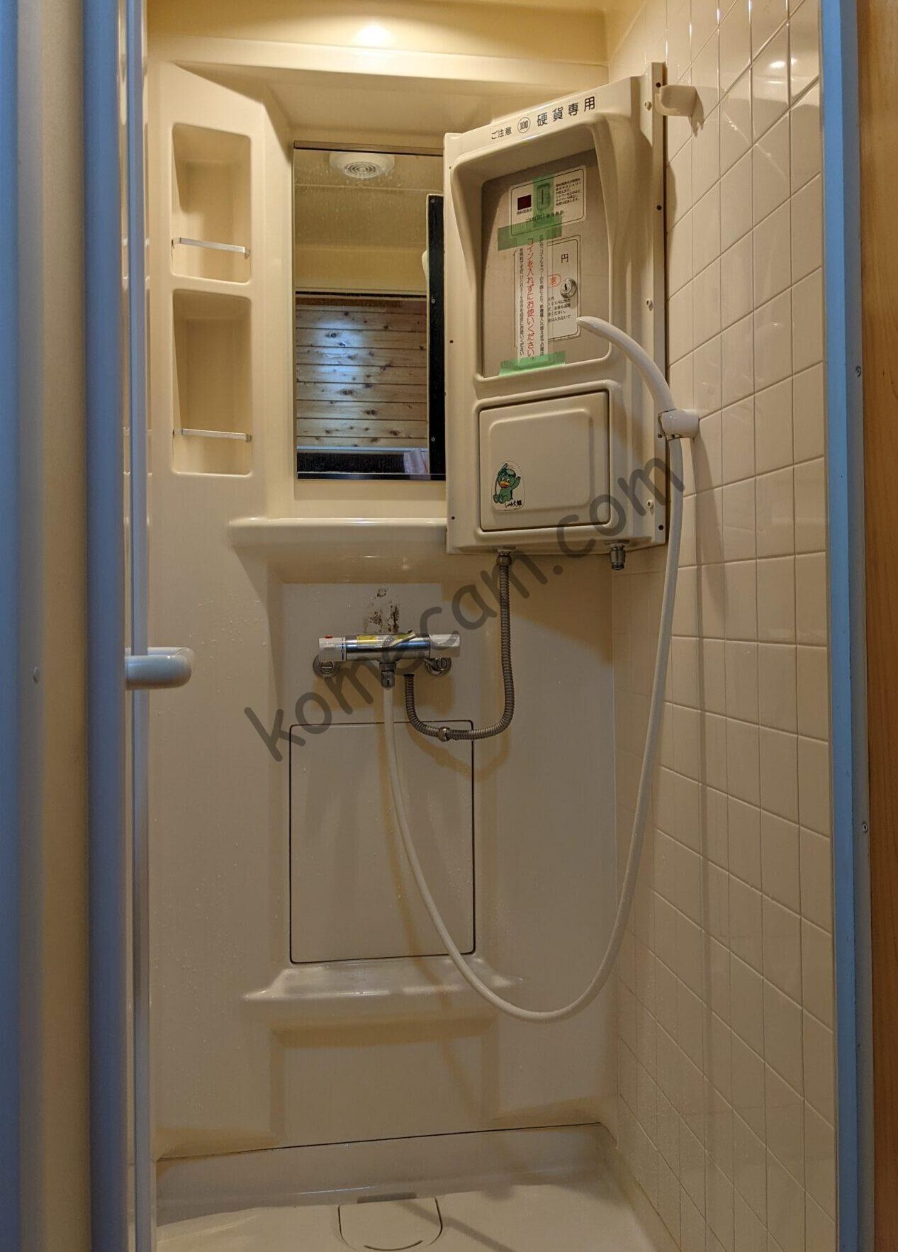 三ツ星オートキャンプ場のシャワー室